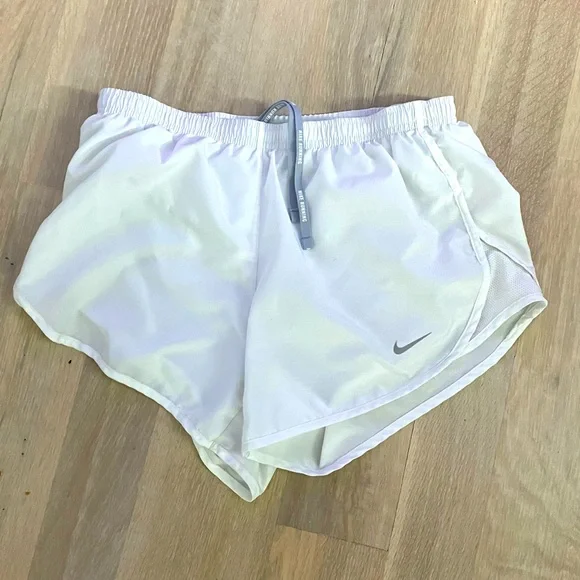 White Nike athletic shorts - Picture 1 of 1